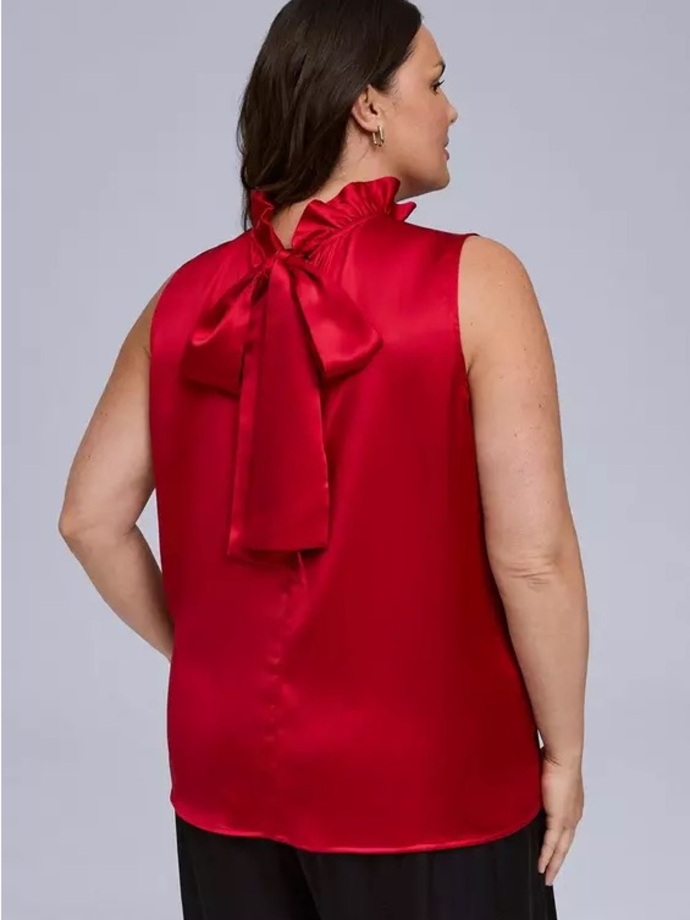 Torrid Belle Isle Sleeveless , Scarlet Red, Ruffle Neck Bow-Back Blouse. NWT 2x